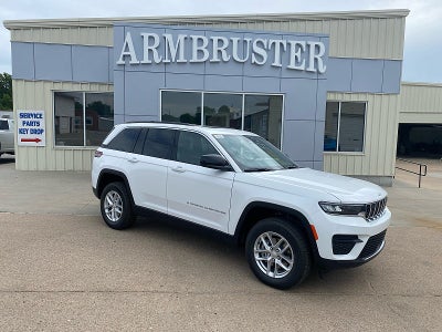 2026 Jeep Grand Cherokee GRAND CHEROKEE LAREDO X 4X4
