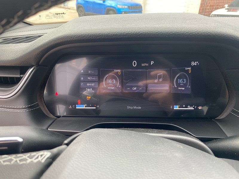2026 Jeep Grand Cherokee GRAND CHEROKEE LAREDO X 4X4