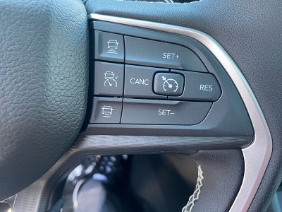 2026 Jeep Grand Cherokee GRAND CHEROKEE LAREDO X 4X4