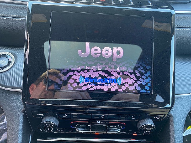 2026 Jeep Grand Cherokee GRAND CHEROKEE LAREDO X 4X4