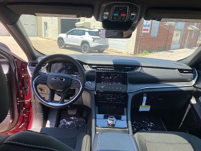 2026 Jeep Grand Cherokee GRAND CHEROKEE LAREDO X 4X4