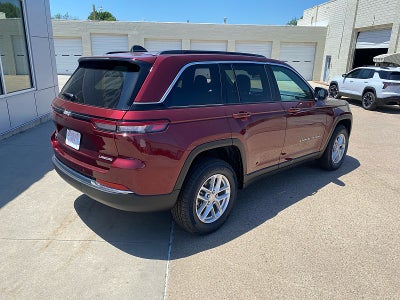 2026 Jeep Grand Cherokee GRAND CHEROKEE LAREDO X 4X4