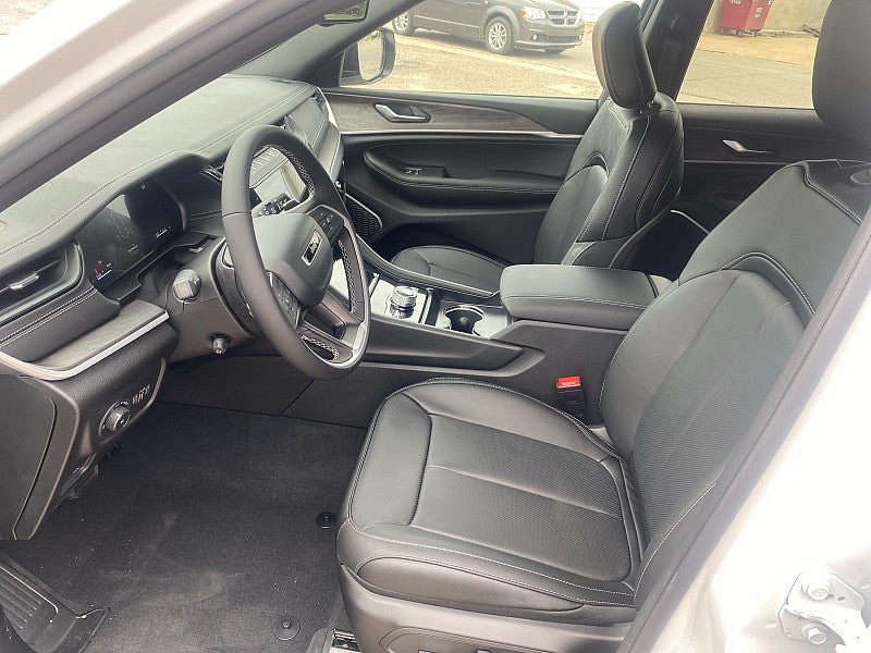 2026 Jeep Grand Cherokee GRAND CHEROKEE L LIMITED RESERVE 4X4