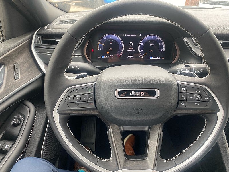 2026 Jeep Grand Cherokee GRAND CHEROKEE L LIMITED RESERVE 4X4