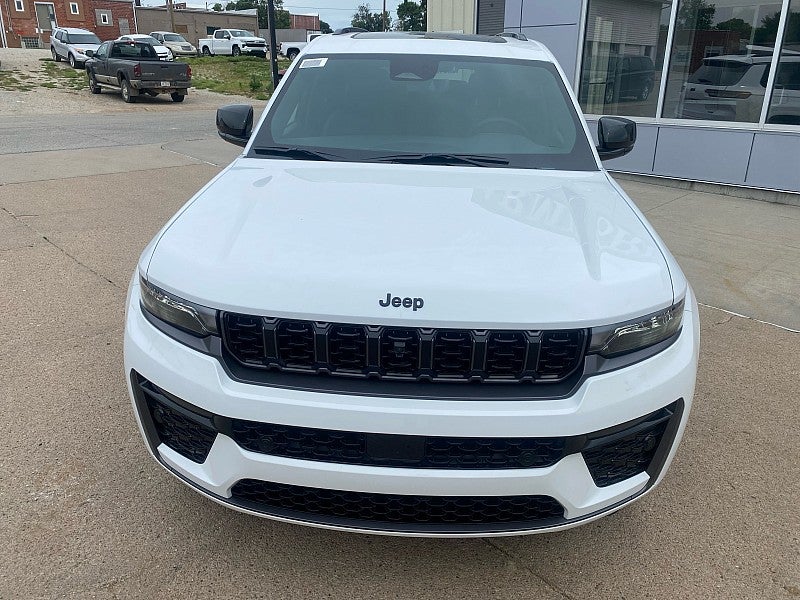 2026 Jeep Grand Cherokee GRAND CHEROKEE L LIMITED RESERVE 4X4
