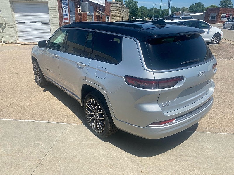 2026 Jeep Grand Cherokee GRAND CHEROKEE L SUMMIT 4X4