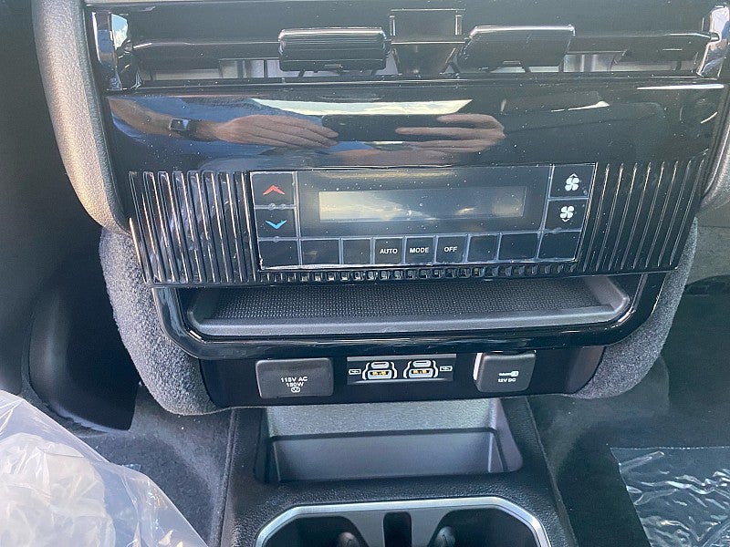 2026 Jeep Grand Wagoneer GRAND WAGONEER UPLAND 4X4