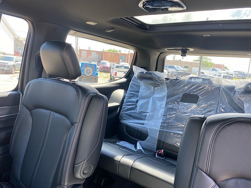 2026 Jeep Grand Wagoneer GRAND WAGONEER UPLAND 4X4