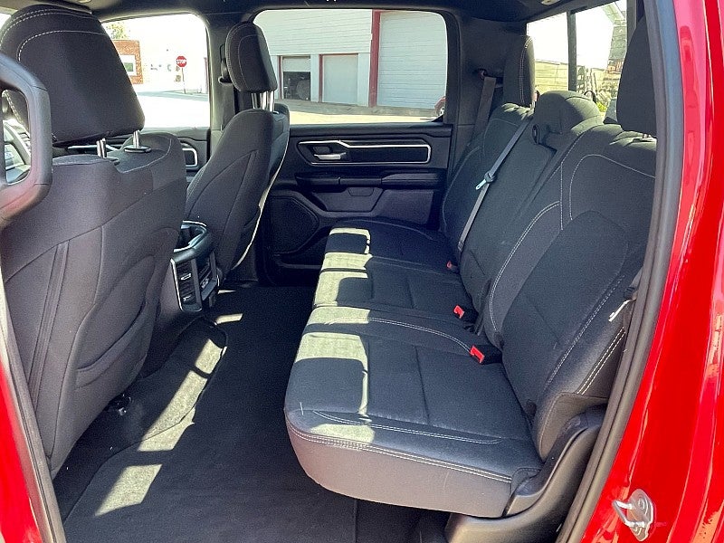 2025 RAM 1500 Big Horn Crew Cab 4x4 5'7' Box