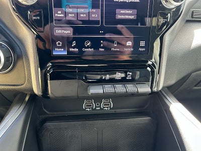 2025 RAM 1500 Big Horn Crew Cab 4x4 5'7' Box