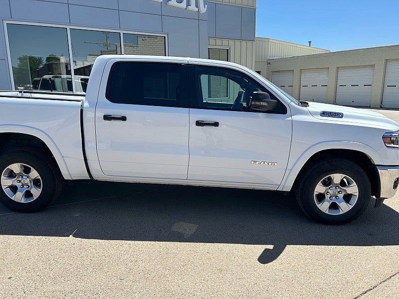 2025 RAM 1500 Big Horn Crew Cab 4x4 5'7' Box