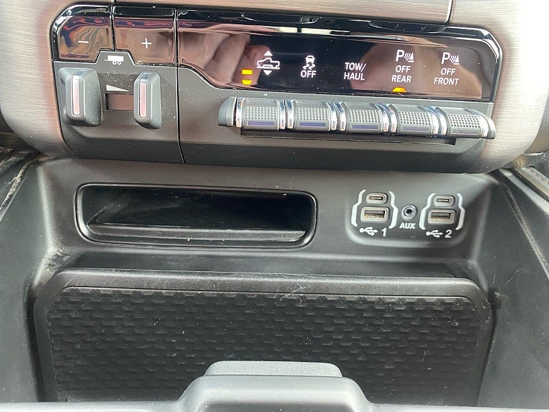 2022 RAM 1500 Limited Longhorn Crew Cab 4x4 5'7' Box