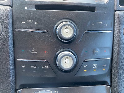 2016 Ford Taurus SEL