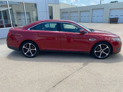 2016 Ford Taurus SEL