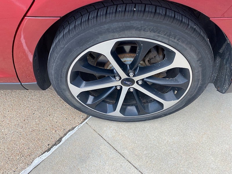 2016 Ford Taurus SEL