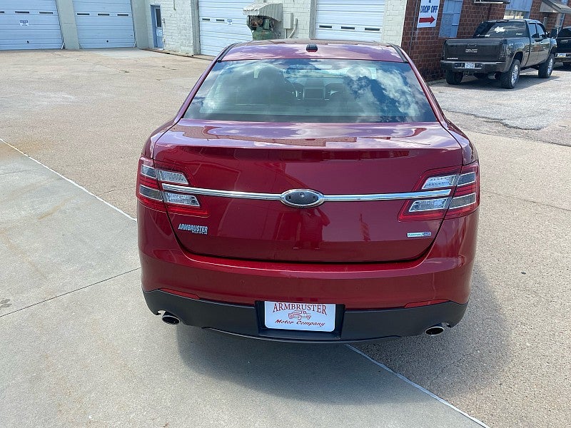 2016 Ford Taurus SEL