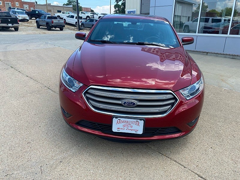 2016 Ford Taurus SEL