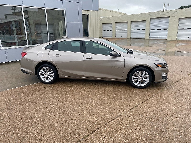 Used 2025 Chevrolet Malibu 1LT with VIN 1G1ZD5ST6SF115775 for sale in Kansas City