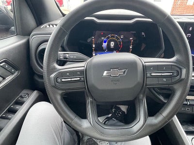 2023 Chevrolet Colorado 4WD Crew Cab Short Box Trail Boss