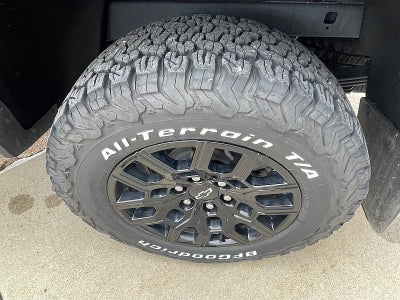 2023 Chevrolet Colorado 4WD Crew Cab Short Box Trail Boss