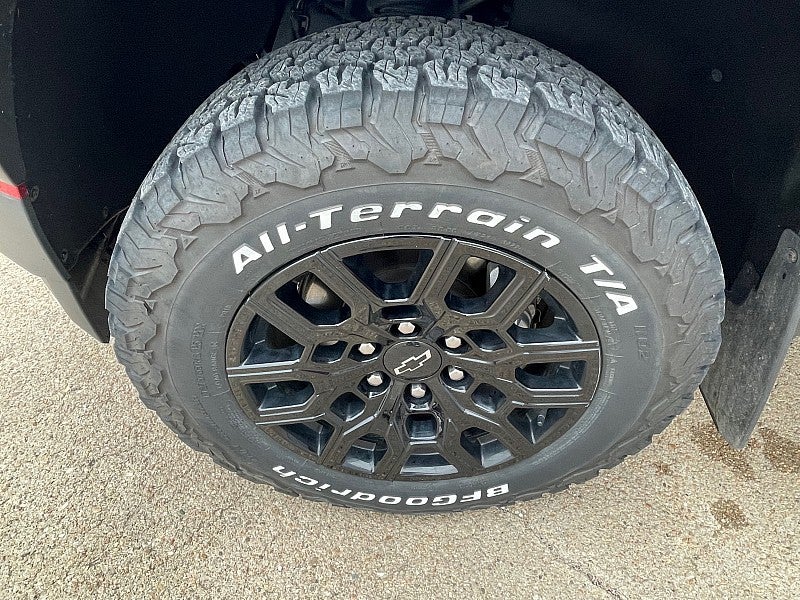 2023 Chevrolet Colorado 4WD Crew Cab Short Box Trail Boss