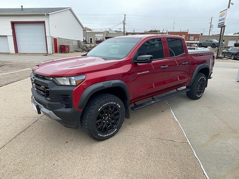 2023 Chevrolet Colorado 4WD Crew Cab Short Box Trail Boss