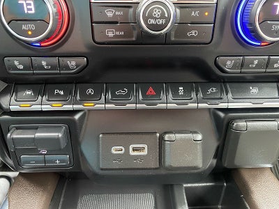 2021 Chevrolet Silverado 1500 4WD Crew Cab Short Bed LTZ