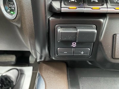 2021 Chevrolet Silverado 1500 4WD Crew Cab Short Bed LTZ