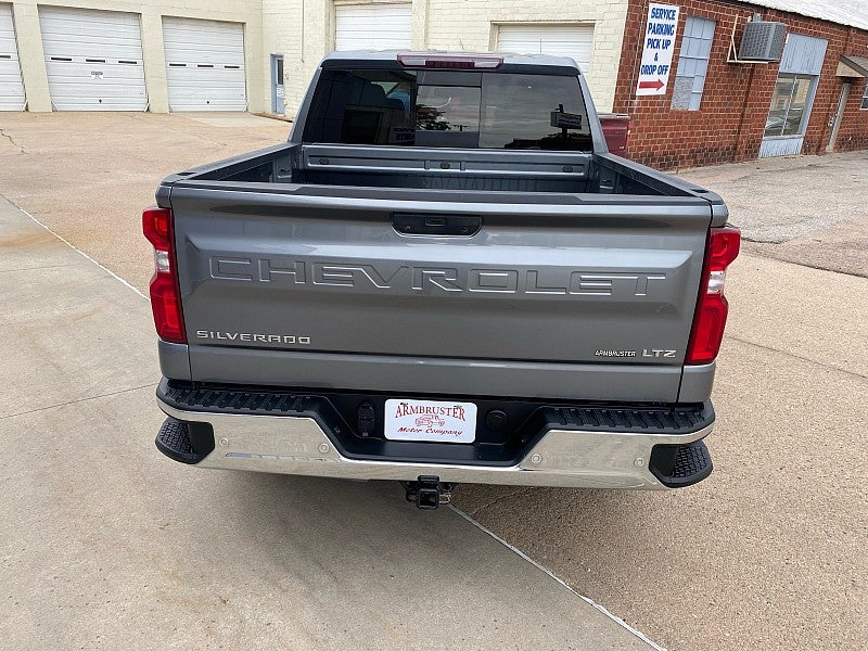 2021 Chevrolet Silverado 1500 4WD Crew Cab Short Bed LTZ