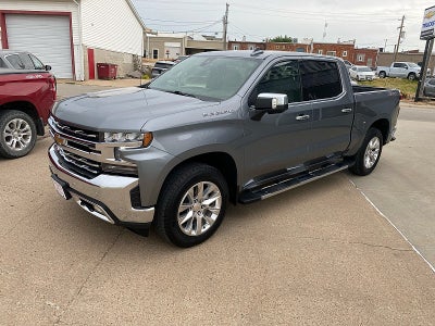 2021 Chevrolet Silverado 1500 4WD Crew Cab Short Bed LTZ