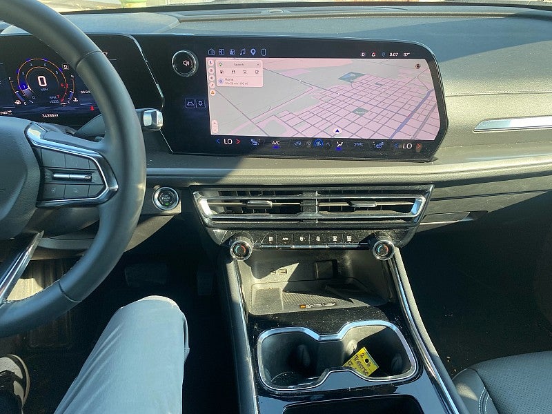 2026 Chevrolet Traverse AWD LT
