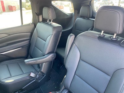 2026 Chevrolet Traverse AWD LT