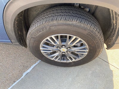 2026 Chevrolet Traverse AWD LT