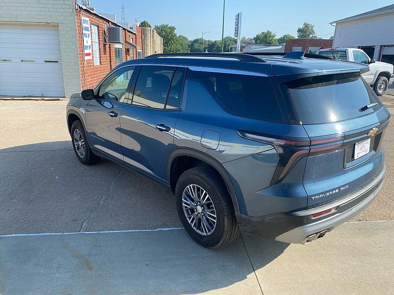 2026 Chevrolet Traverse AWD LT
