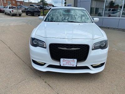 2017 Chrysler 300 300S Alloy Edition