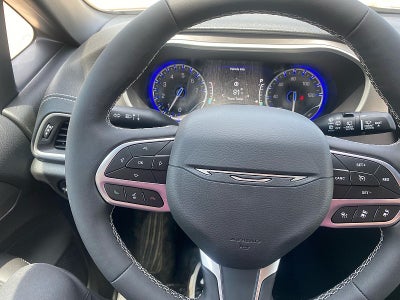 2027 Chrysler Pacifica PACIFICA SELECT AWD