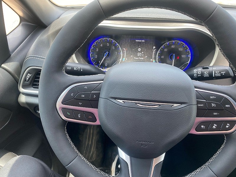 2027 Chrysler Pacifica PACIFICA SELECT AWD