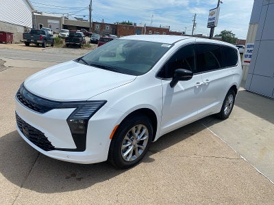 2027 Chrysler Pacifica PACIFICA SELECT AWD
