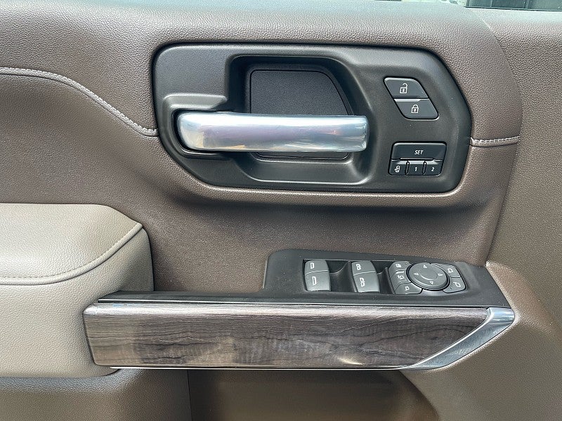 2022 Chevrolet Silverado 2500HD 4WD Crew Cab Standard Bed LTZ
