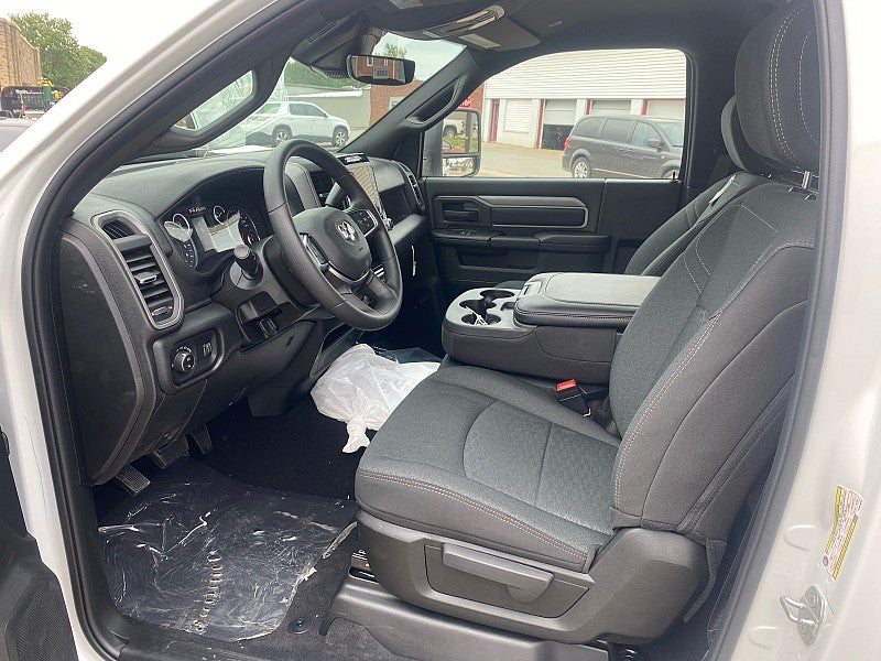 2026 RAM Ram 3500 RAM 3500 TRADESMAN REGULAR CAB 4X4 8' BOX