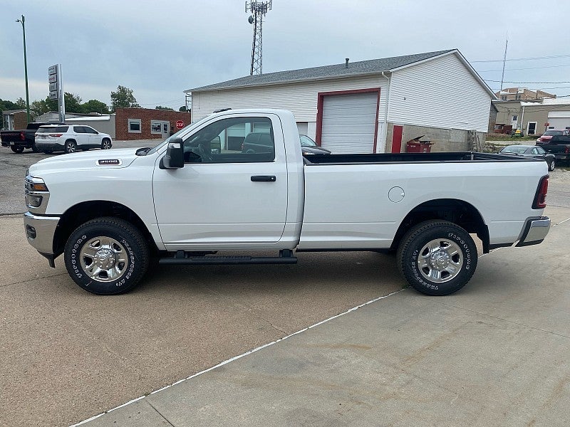2026 RAM Ram 3500 RAM 3500 TRADESMAN REGULAR CAB 4X4 8' BOX