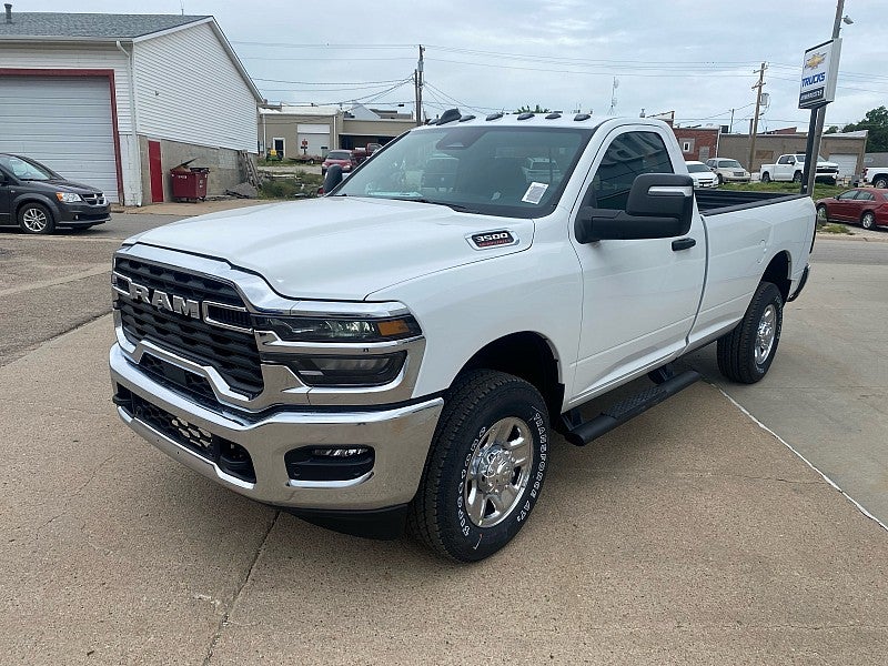 2026 RAM Ram 3500 RAM 3500 TRADESMAN REGULAR CAB 4X4 8' BOX
