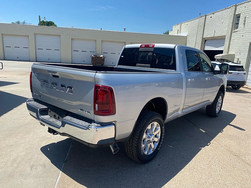 2026 RAM Ram 3500 RAM 3500 LARAMIE CREW CAB 4X4 6'4' BOX