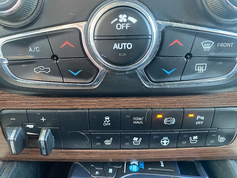 2014 RAM 3500 Laramie