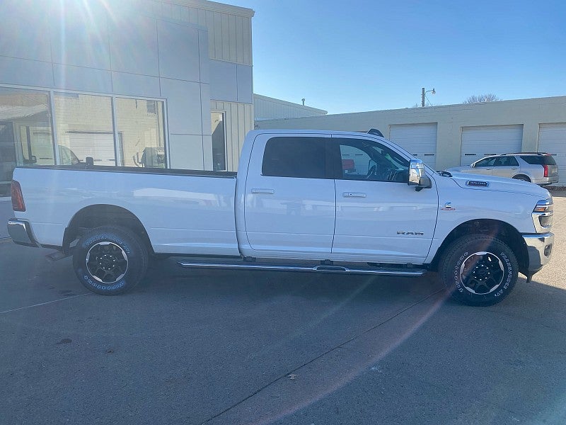 2026 RAM Ram 3500 RAM 3500 LARAMIE CREW CAB 4X4 8' BOX