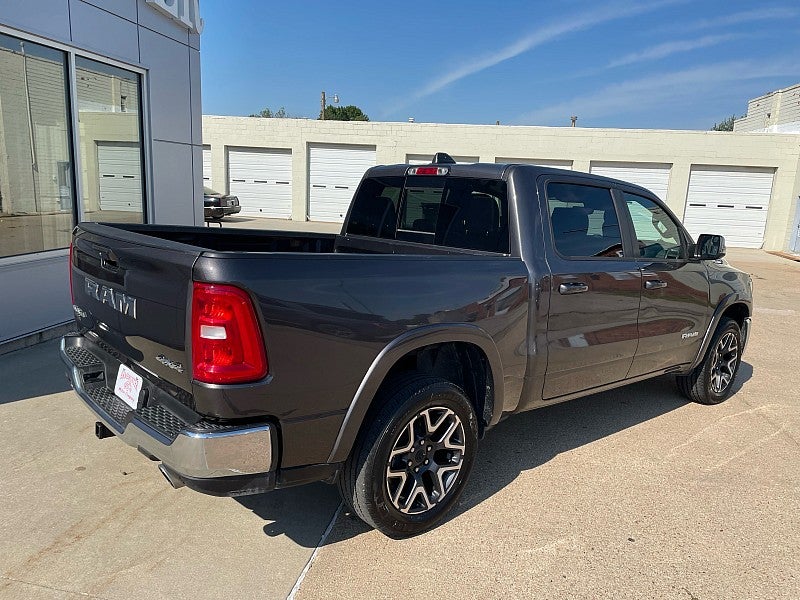 2026 RAM 1500 Laramie Crew Cab 4x4 5'7' Box