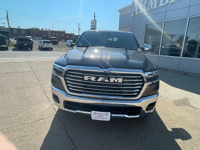 2026 RAM 1500 Laramie Crew Cab 4x4 5'7' Box