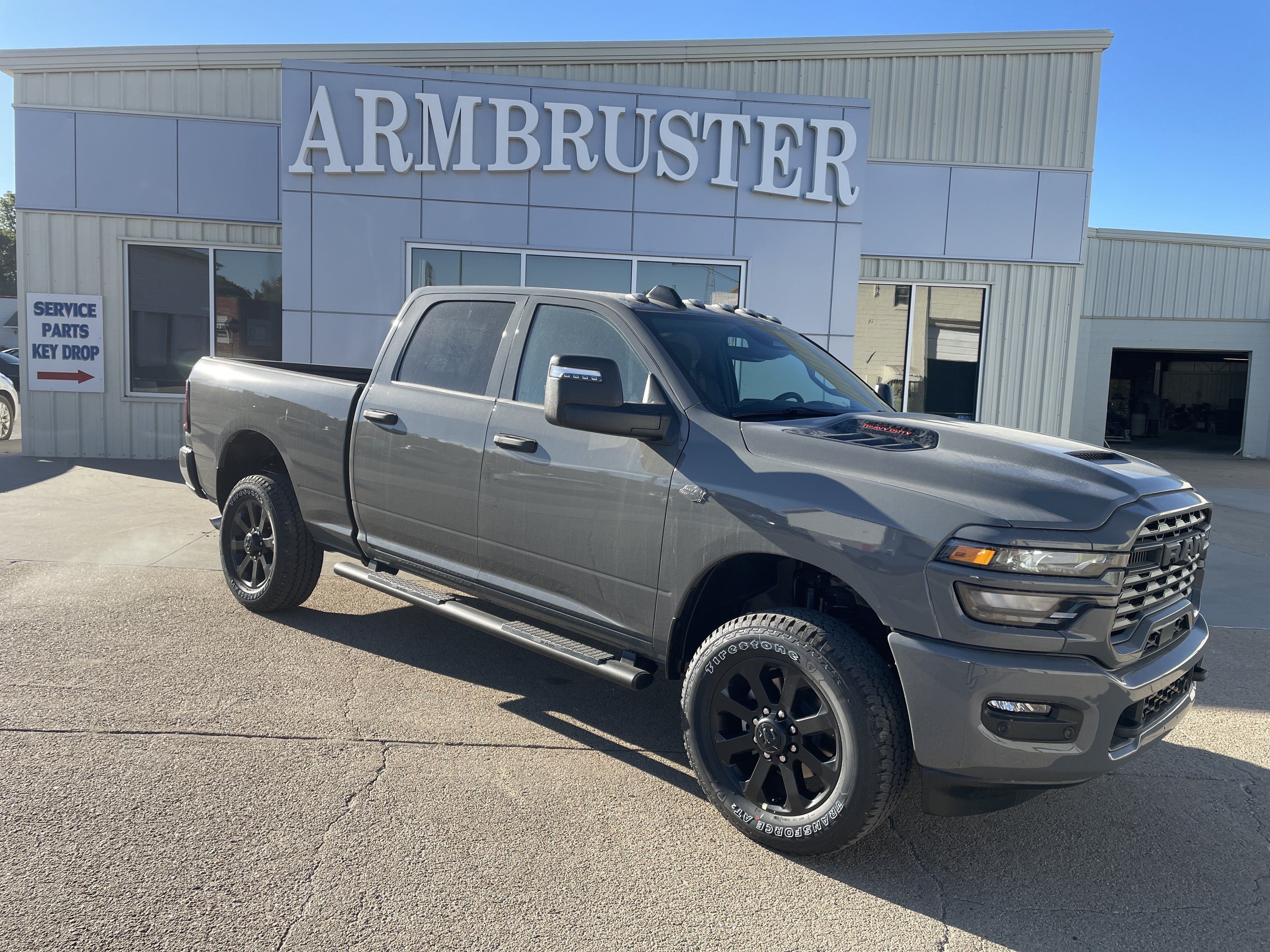 2027 RAM Ram 2500 RAM 2500 BLACK EXPRESS CREW CAB 4X4 6'4' BOX