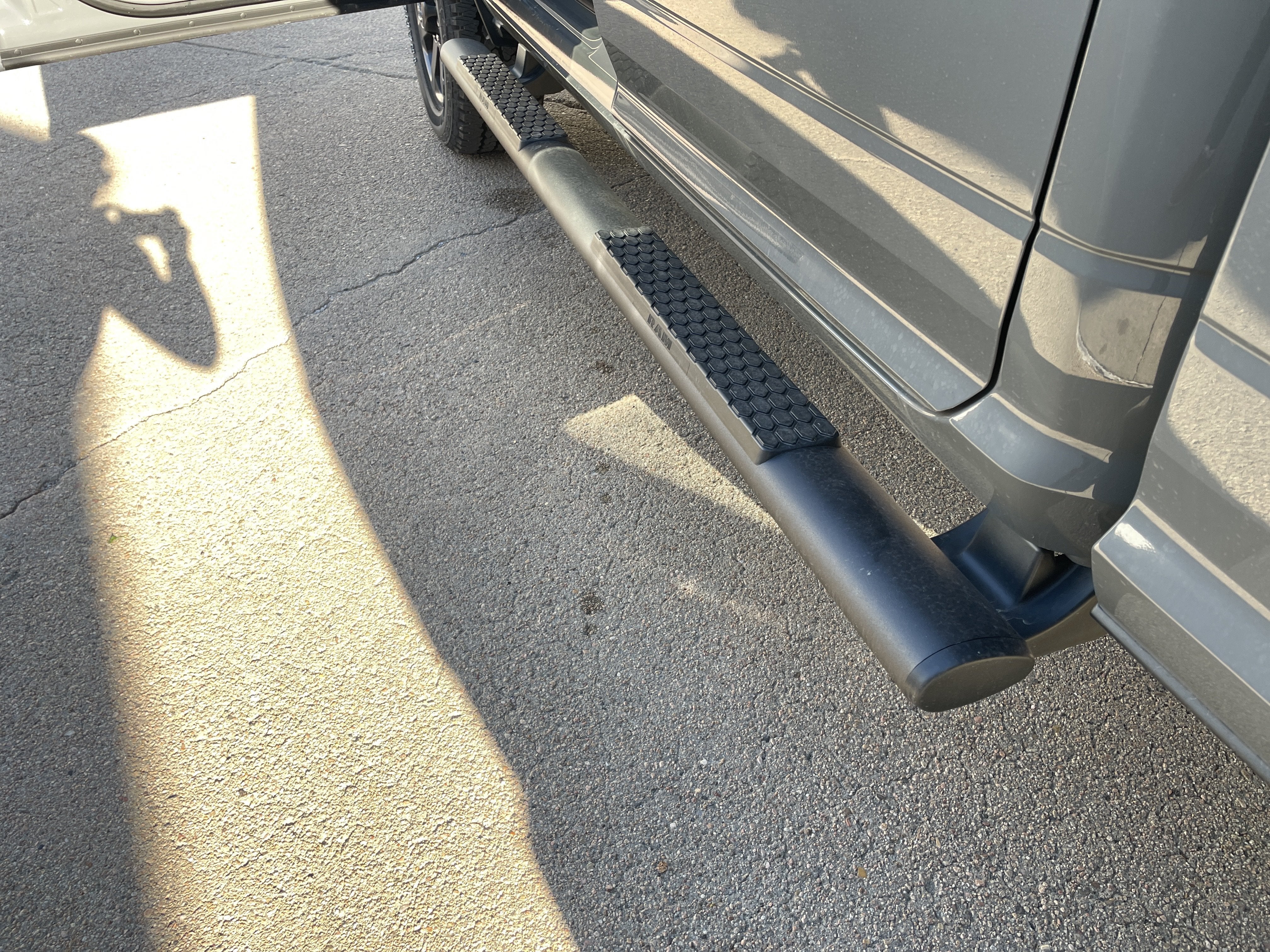 2027 RAM Ram 2500 RAM 2500 BLACK EXPRESS CREW CAB 4X4 6'4' BOX