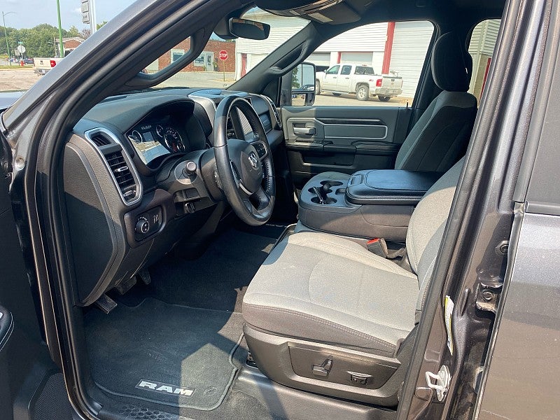 2023 RAM 2500 Big Horn Crew Cab 4x4 6'4' Box